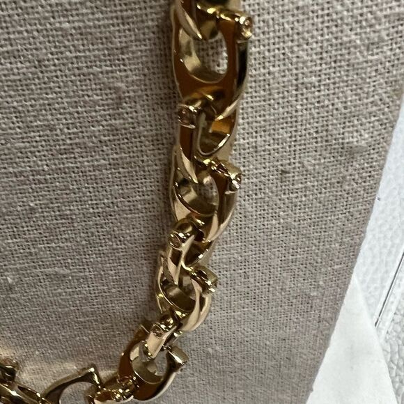 NWT, Storage Pouch & Gift 📦 Coach Chunky Signature Chain Link Necklace #TSNK - Picture 7 of 11